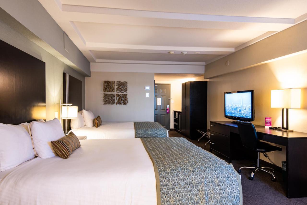 Coast Kamloops Hotel & Conference Centre Extérieur photo