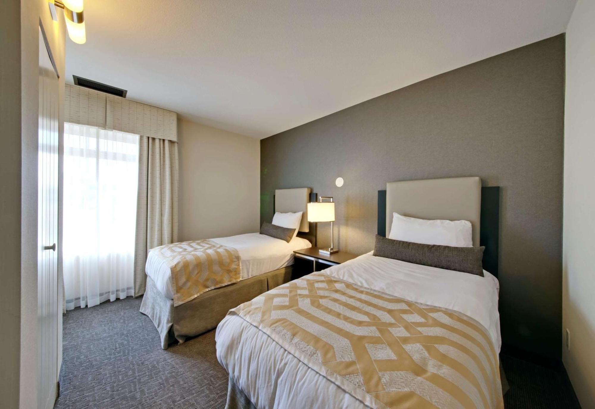 Coast Kamloops Hotel & Conference Centre Extérieur photo