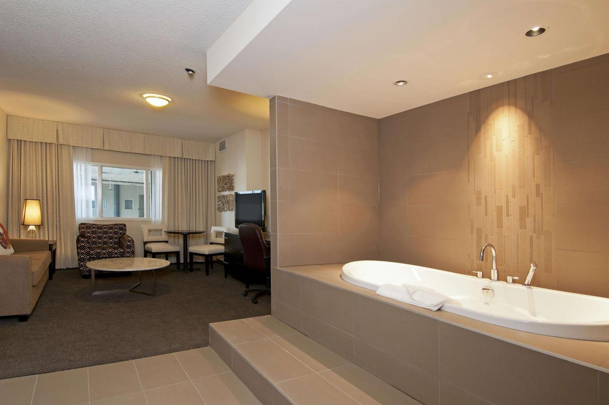Coast Kamloops Hotel & Conference Centre Extérieur photo