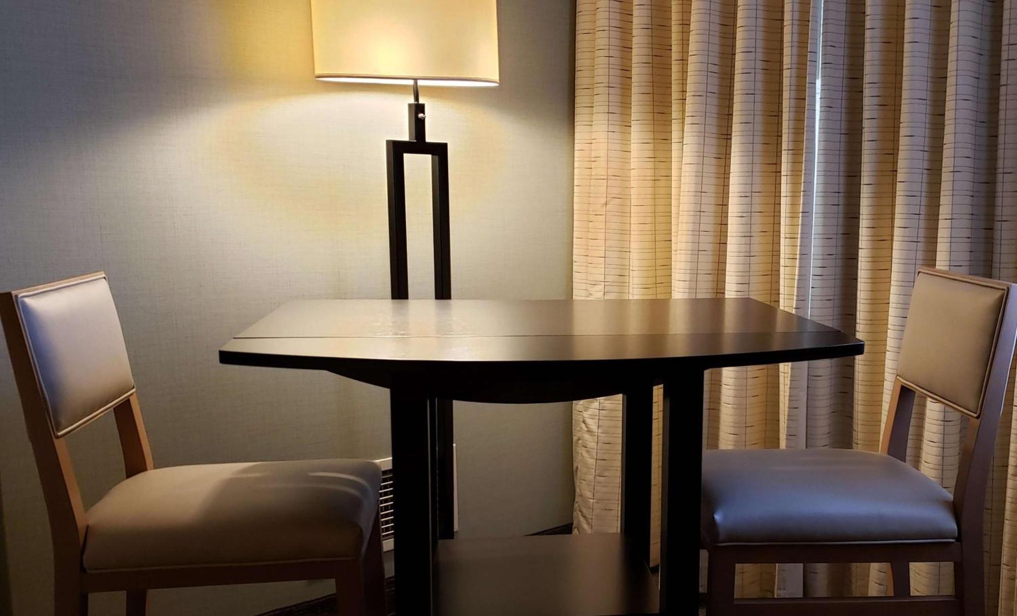 Coast Kamloops Hotel & Conference Centre Extérieur photo