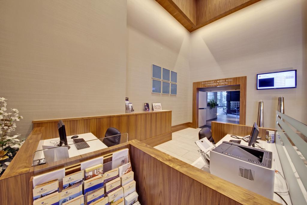 Coast Kamloops Hotel & Conference Centre Extérieur photo