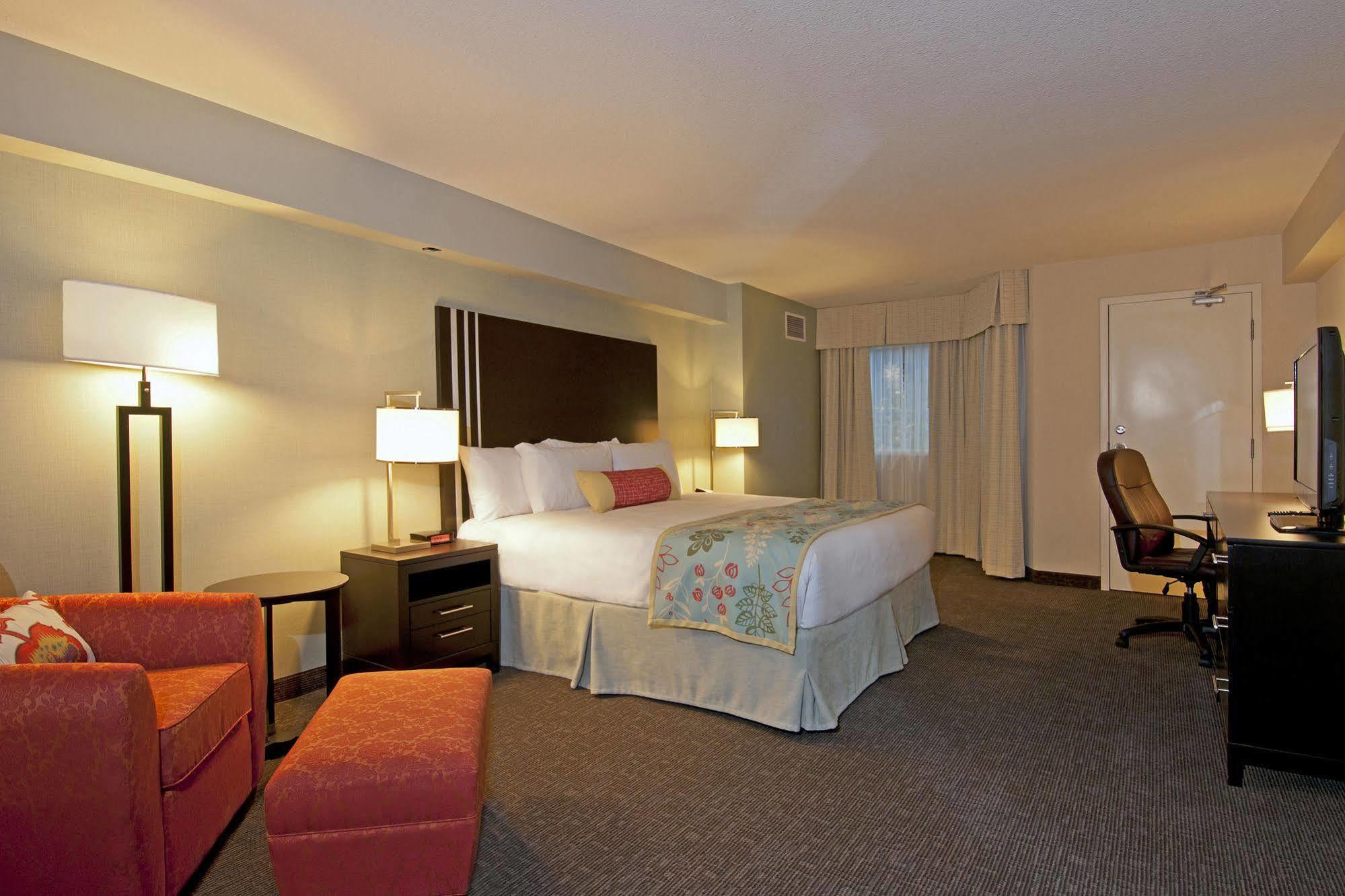 Coast Kamloops Hotel & Conference Centre Chambre photo